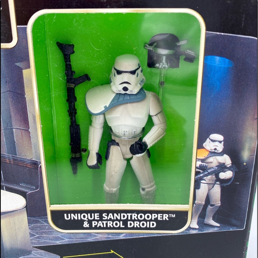 Star Wars Cantina At Mos Eisley 3-D Diorama playset & Sandtrooper Figure 1998